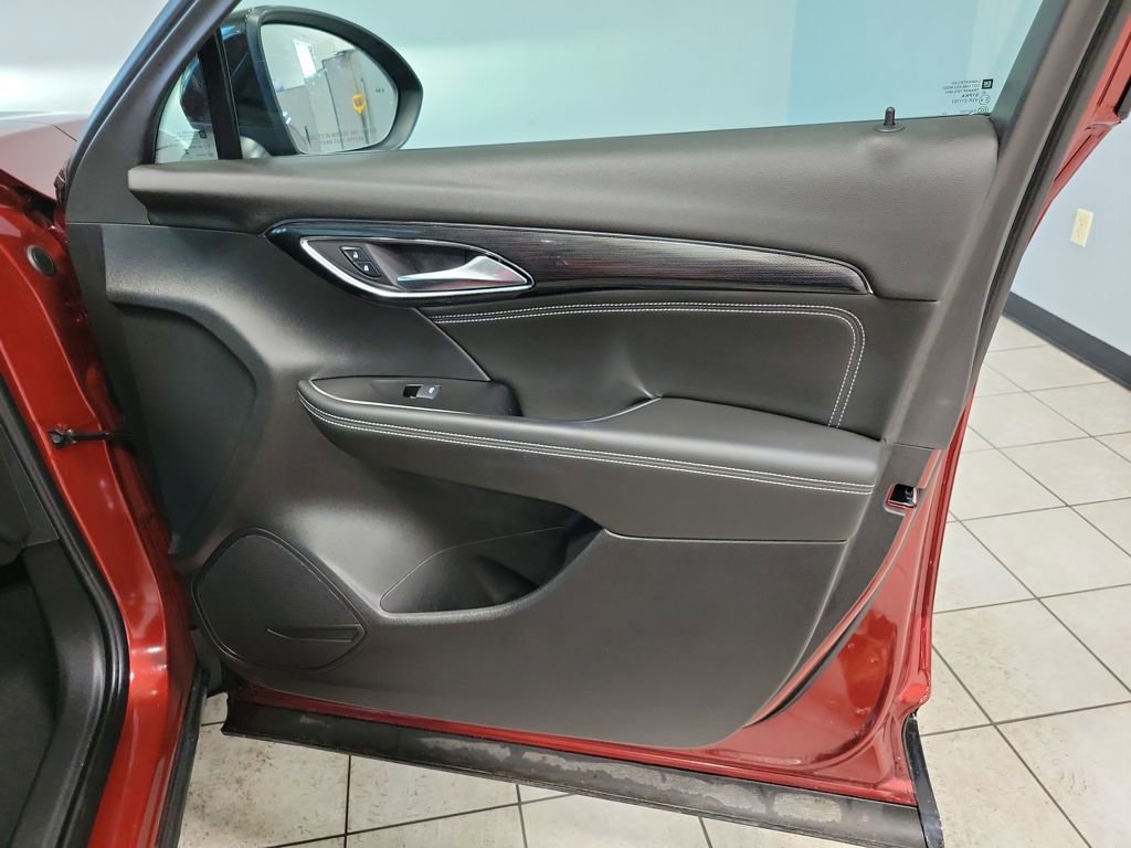 Used 2023 Buick Envision Essence w/ Sport Touring Package image 27