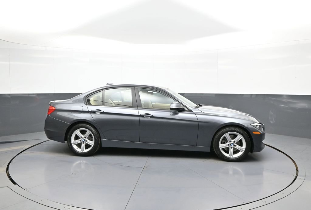 Used 2014 BMW 328i Sedan RWD image 5