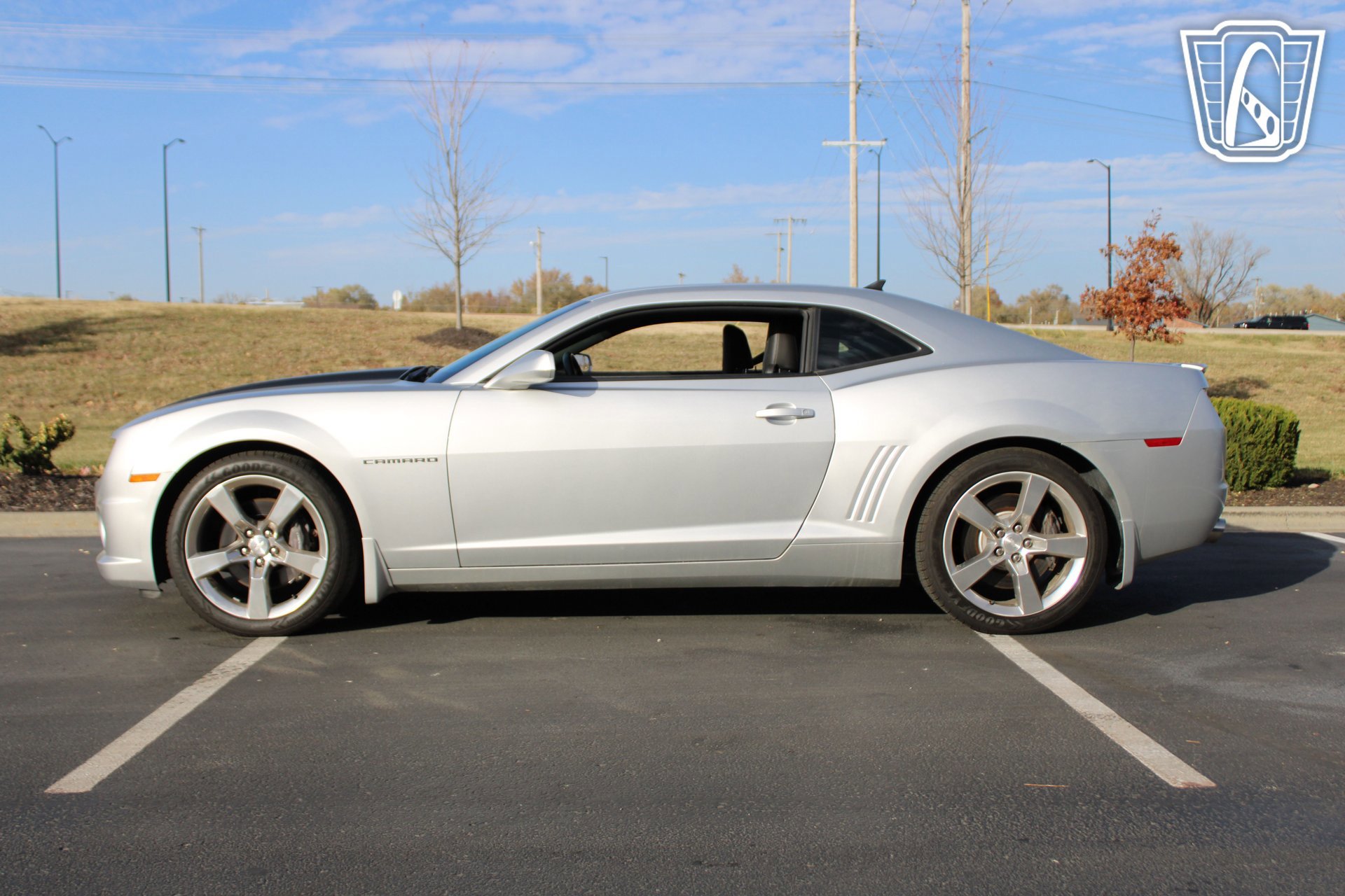 Used 2010 Chevrolet Camaro SS w/ RS Package image 34