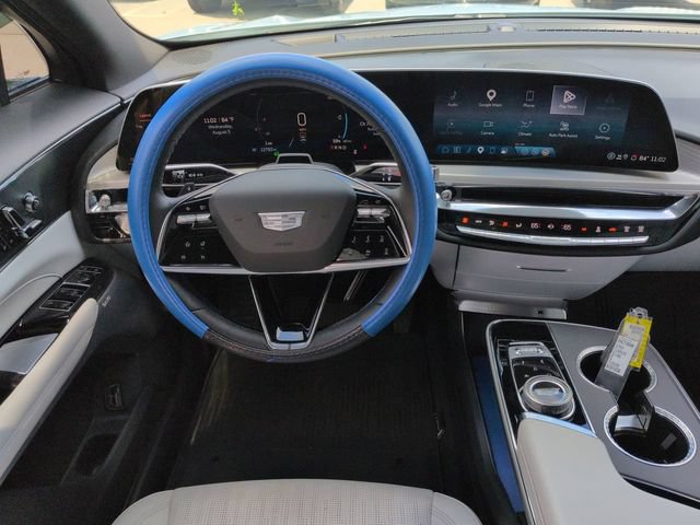 Used 2024 Cadillac Lyriq Sport RWD image 15