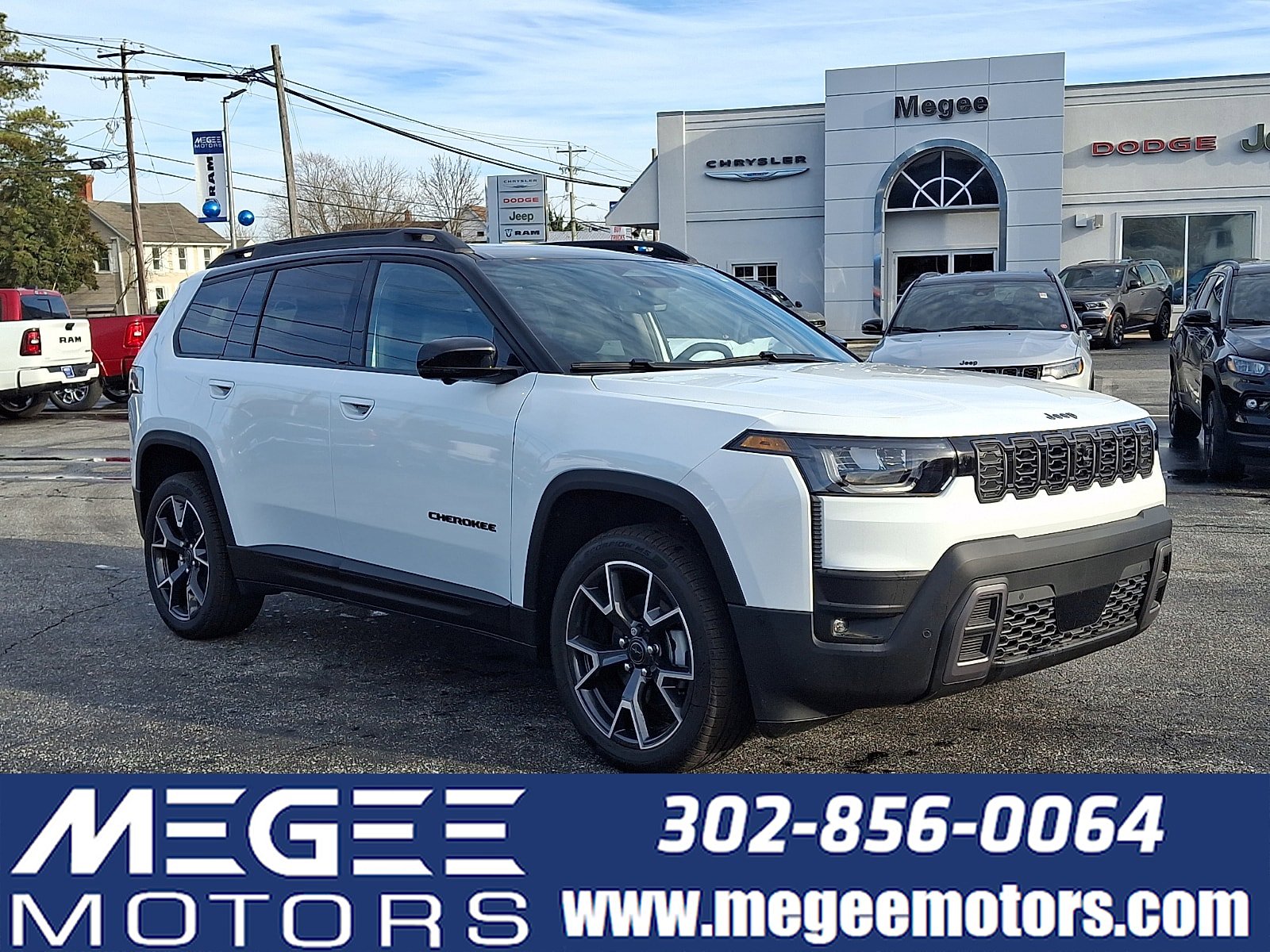New 2026 Jeep Cherokee Overland w/ Trailer Tow Group