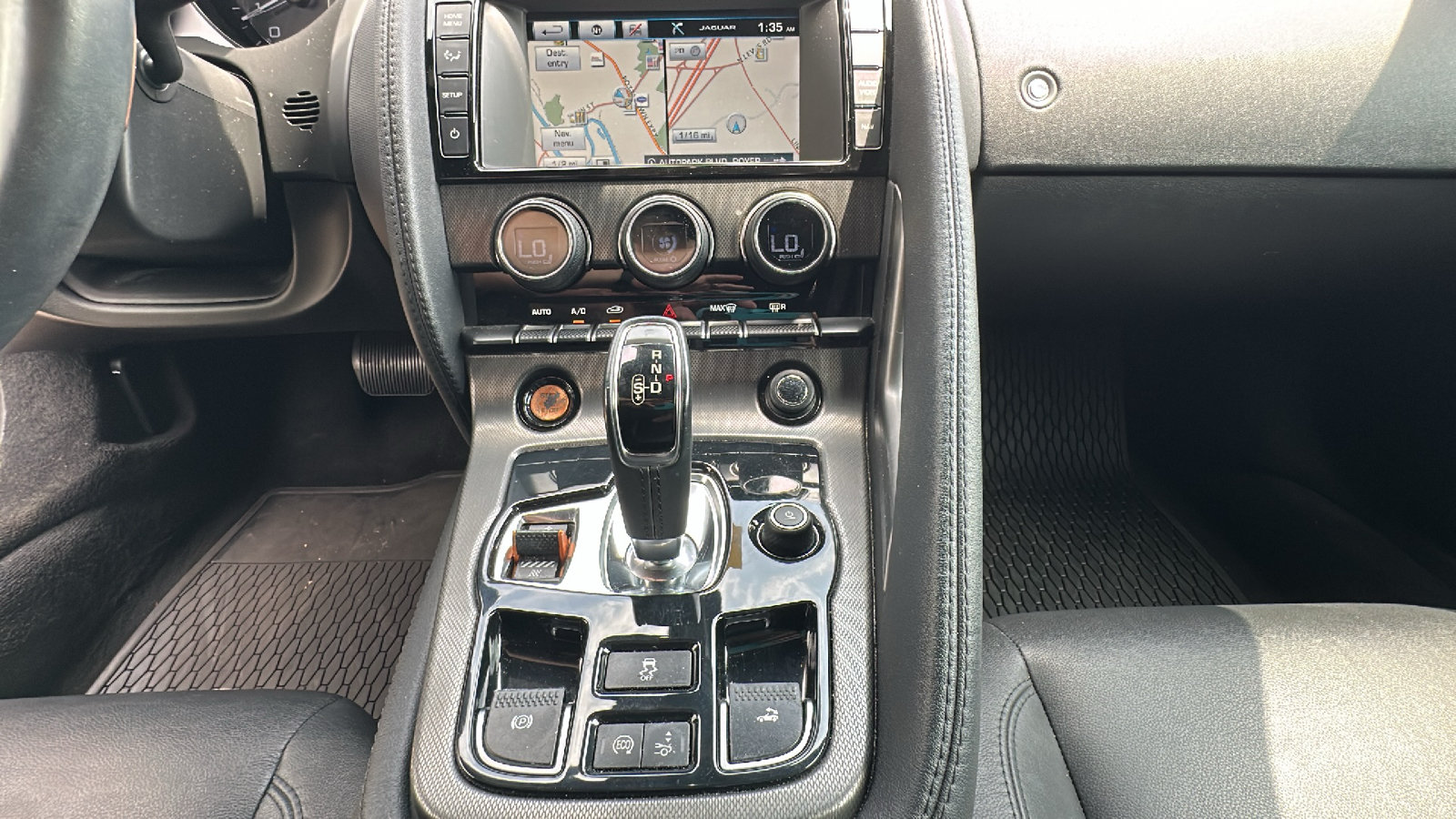Used 2015 Jaguar F-TYPE S RWD image 25