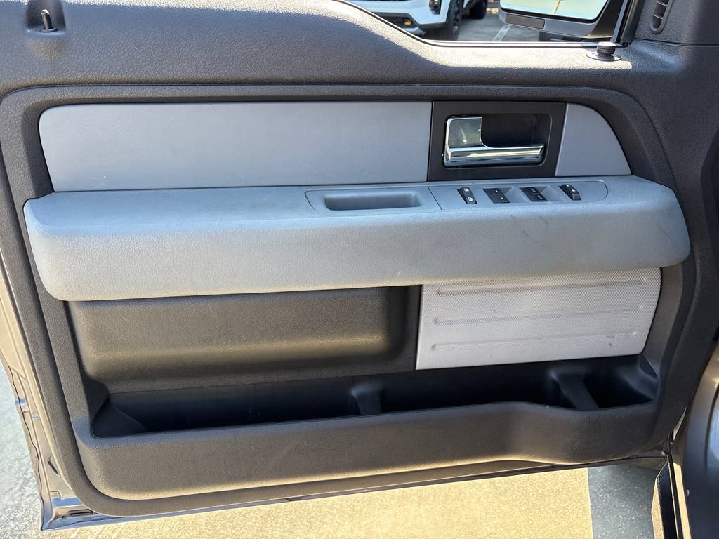 Used 2012 Ford F150 XLT w/ XLT Chrome Pkg RWD image 16