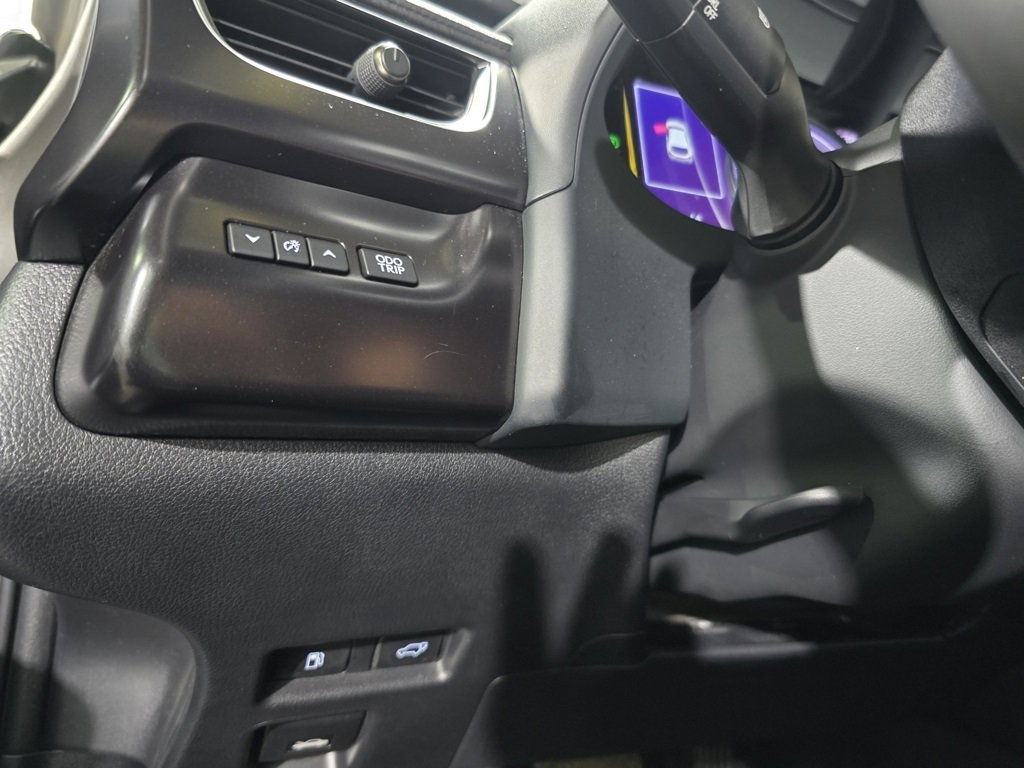 Used 2023 Lexus UX 250h FWD image 14