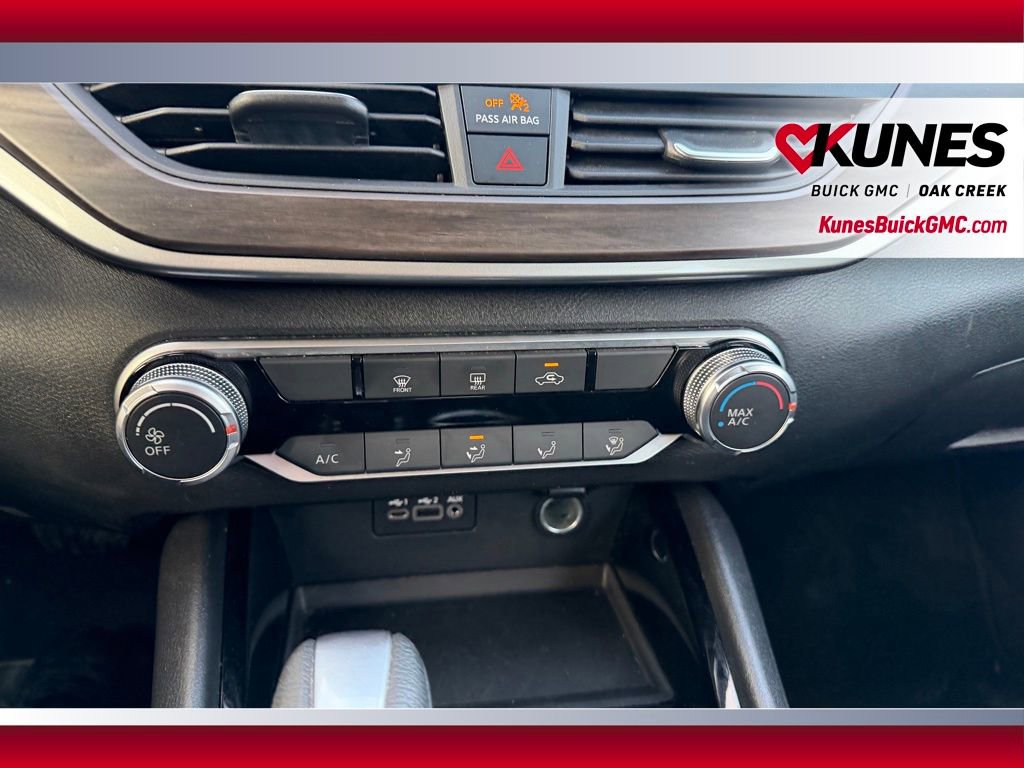 Used 2024 Nissan Altima 2.5 SV image 18