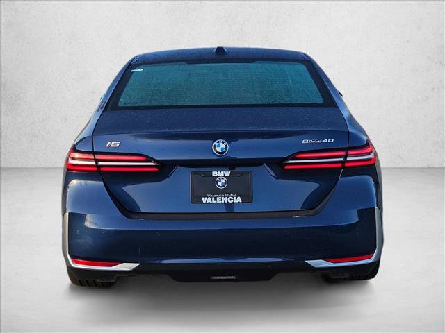 New 2027 BMW i5 eDrive40 RWD image 8