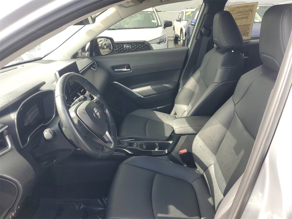 Certified 2023 Toyota Corolla Cross XLE image 14