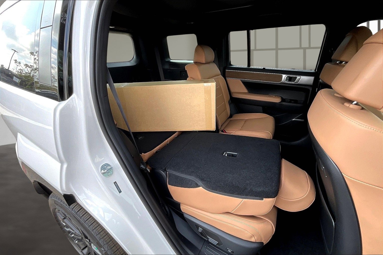 New 2026 Hyundai Santa Fe Calligraphy image 10