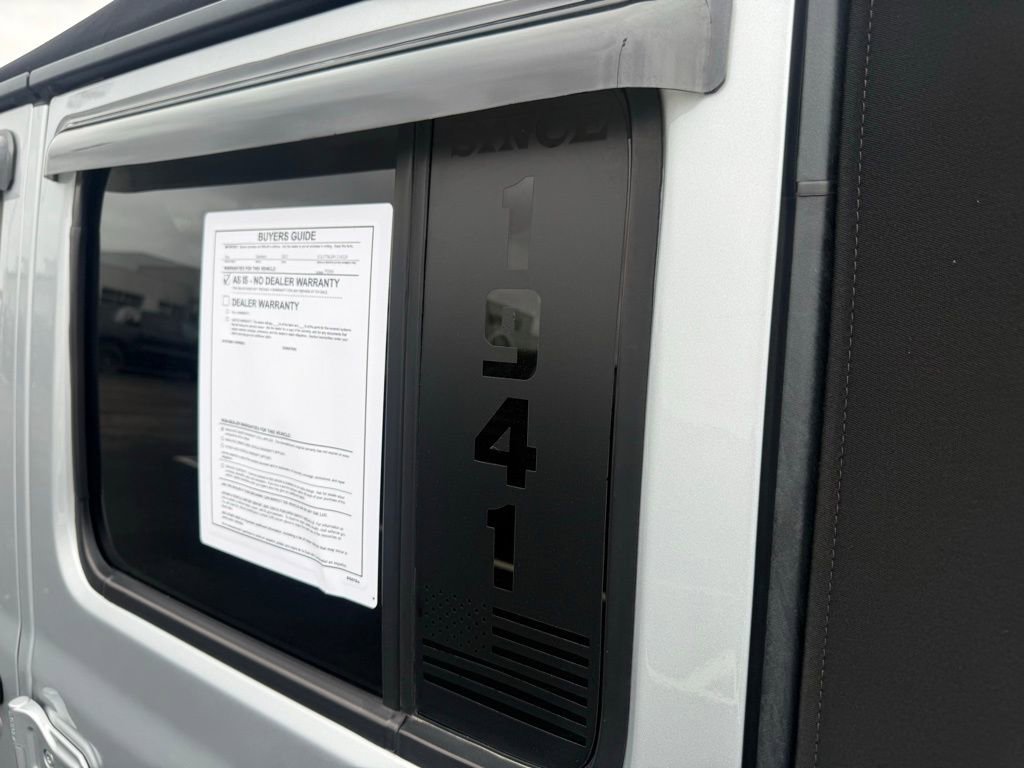 Used 2023 Jeep Gladiator Rubicon w/ Cold Weather Group image 41