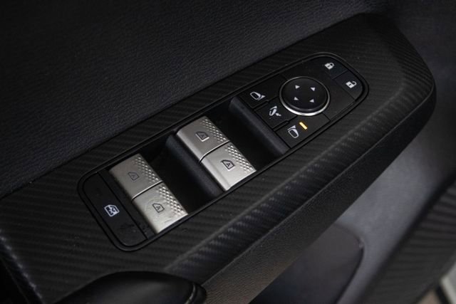 Used 2023 Mitsubishi Outlander SE image 23