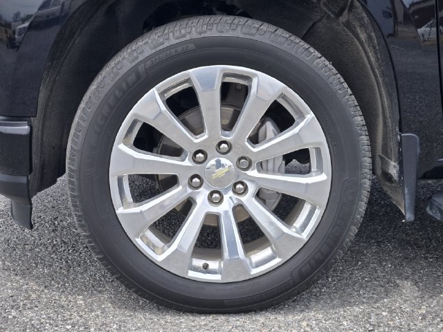 Used 2019 Chevrolet Silverado 1500 High Country AWD/4WD image 10