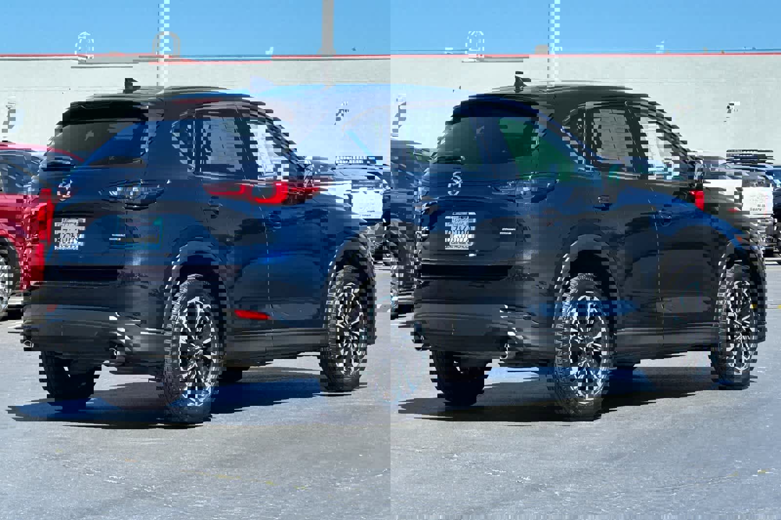 Used 2022 MAZDA CX-5 AWD 2.5 S w/ Premium Plus Pkg image 2