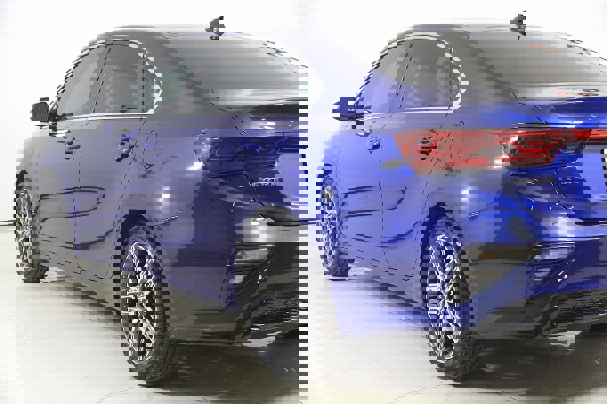 Used 2021 Kia Forte EX image 24