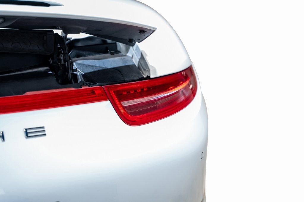 Used 2016 Porsche 911 Carrera 4S image 12