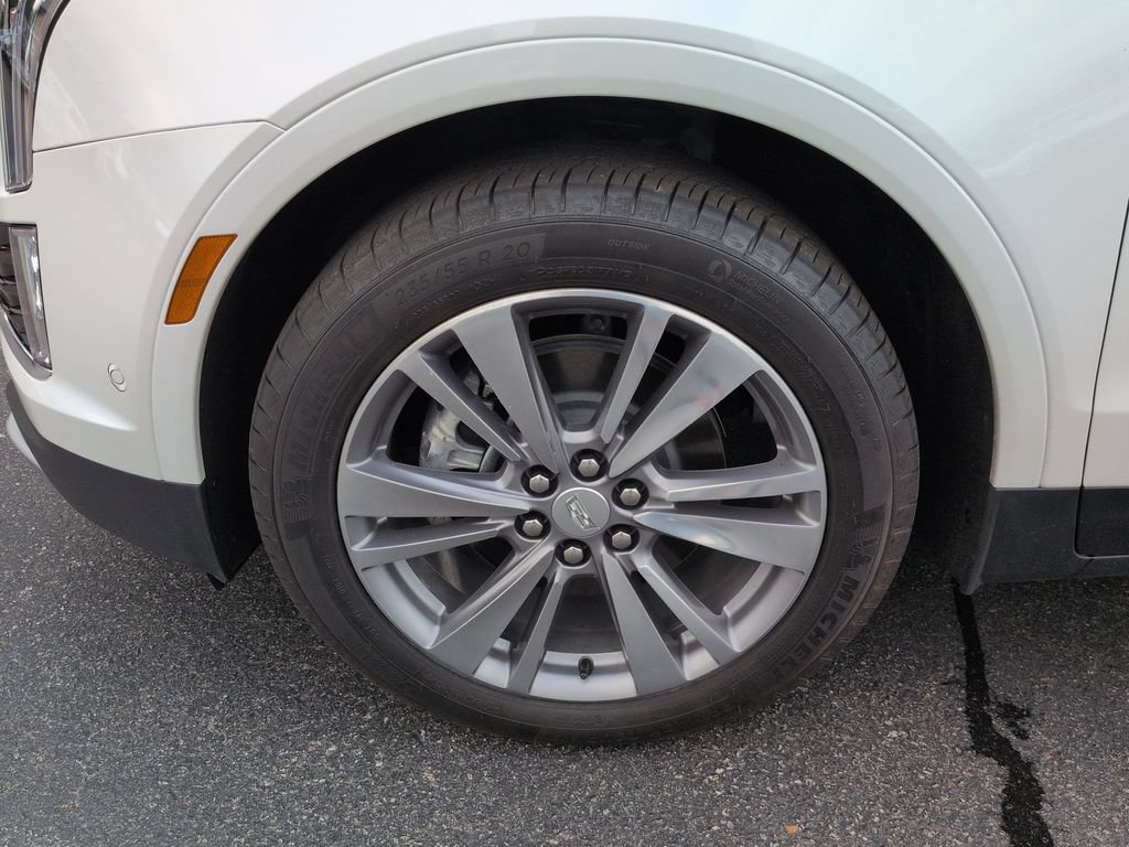 Used 2026 Cadillac XT5 Premium Luxury w/ Driver Assist Package AWD/4WD image 16