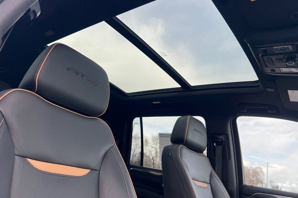 Certified 2022 GMC Yukon XL AT4 w/ Max Trailering Package image 14