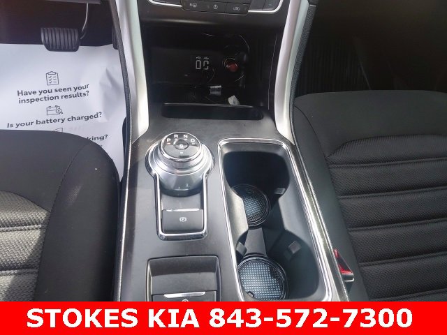 Used 2019 Ford Fusion SE image 13