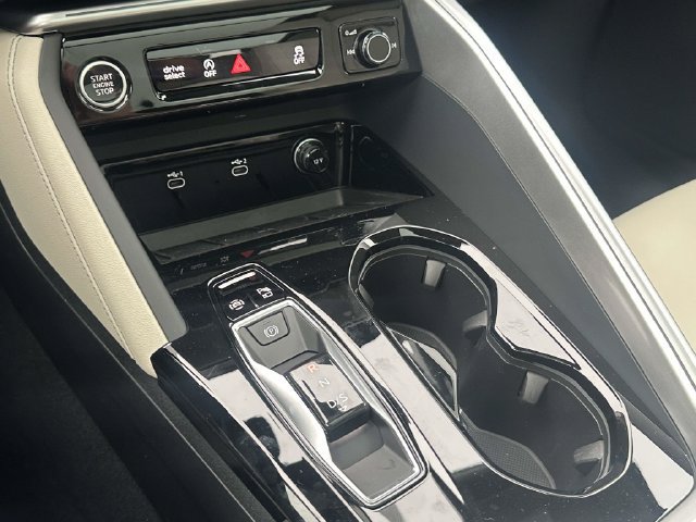 New 2026 Audi Q5 Premium Plus AWD/4WD image 13