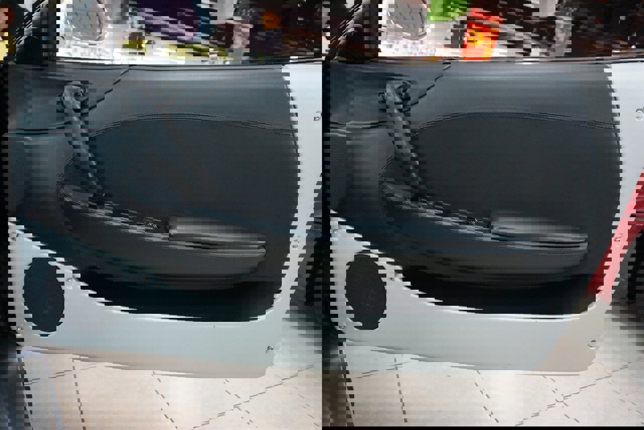 Used 2000 Ferrari 360 Spider image 18