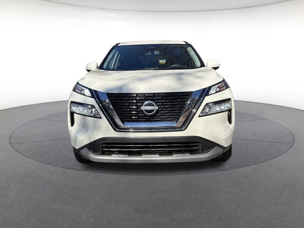 Certified 2023 Nissan Rogue SV image 8