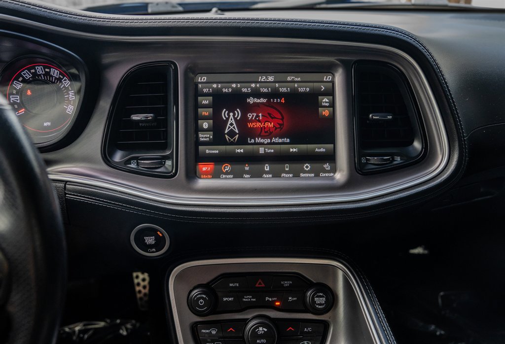 Used 2022 Dodge Challenger R/T w/ Plus Package image 21