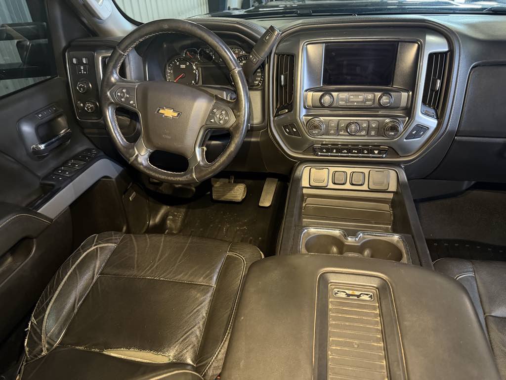 Used 2019 Chevrolet Silverado 2500 LTZ w/ Midnight Edition AWD/4WD image 31