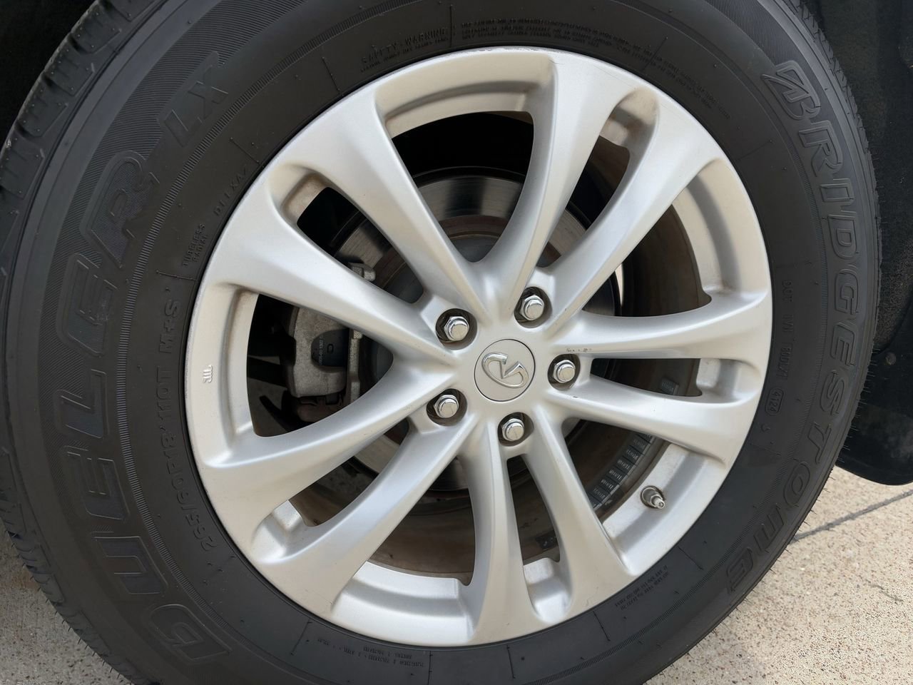 Used 2013 INFINITI FX37 AWD w/ Premium Pkg image 11