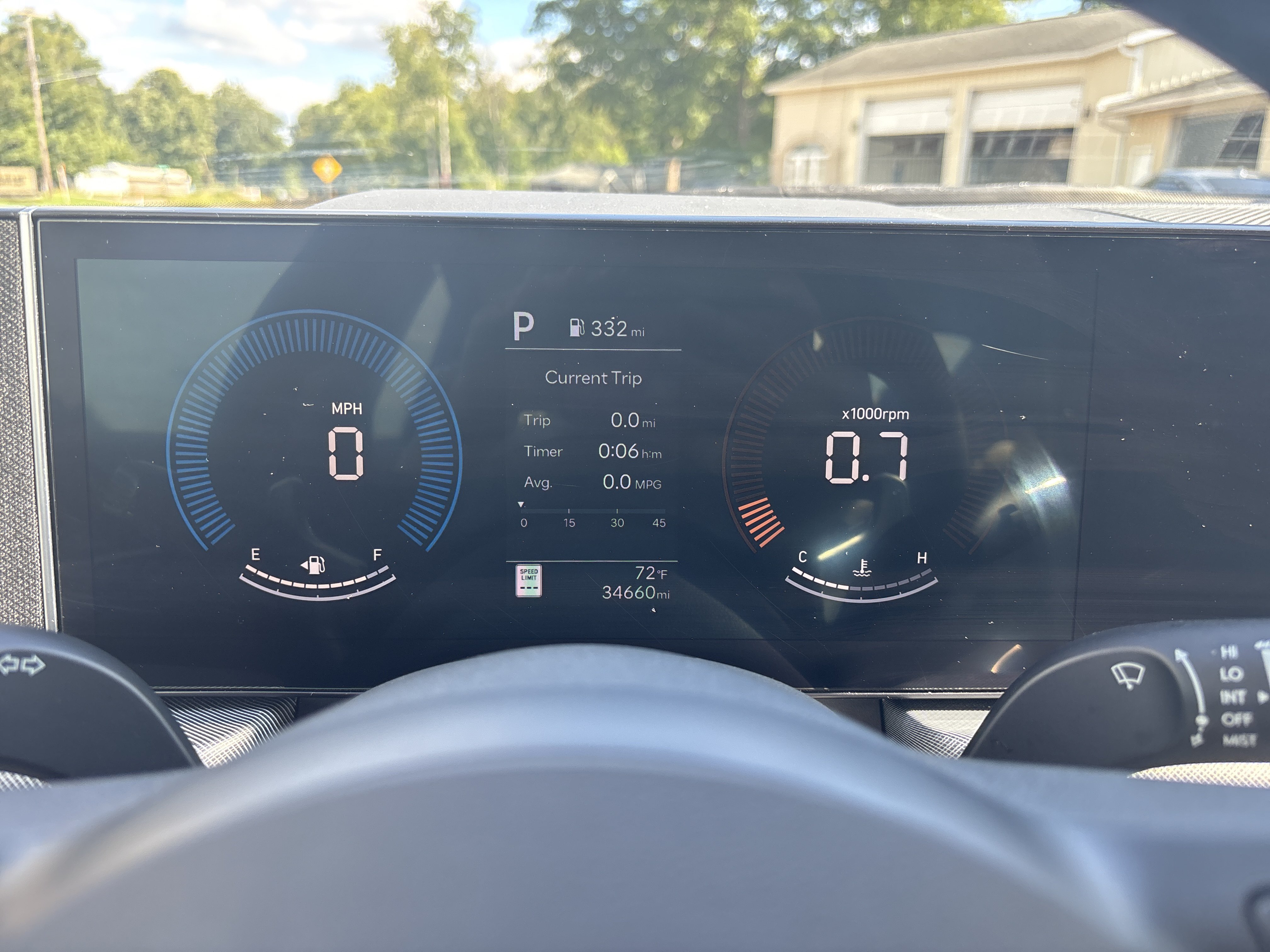 Used 2025 Hyundai Sonata SEL FWD image 27