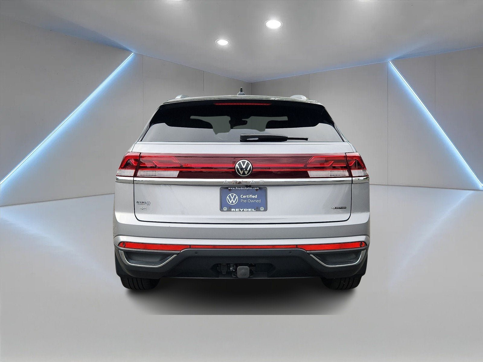 Used 2024 Volkswagen Atlas Cross Sport SE AWD/4WD image 5