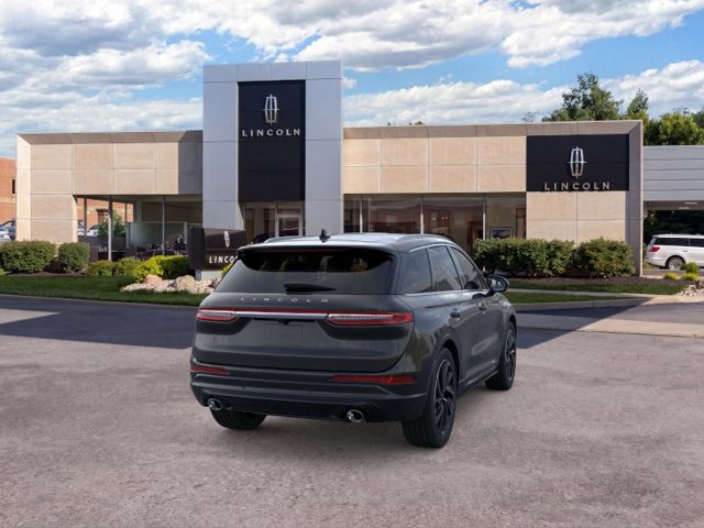 New 2024 Lincoln Corsair Grand Touring w/ Rear Removable Package Tray AWD/4WD image 8