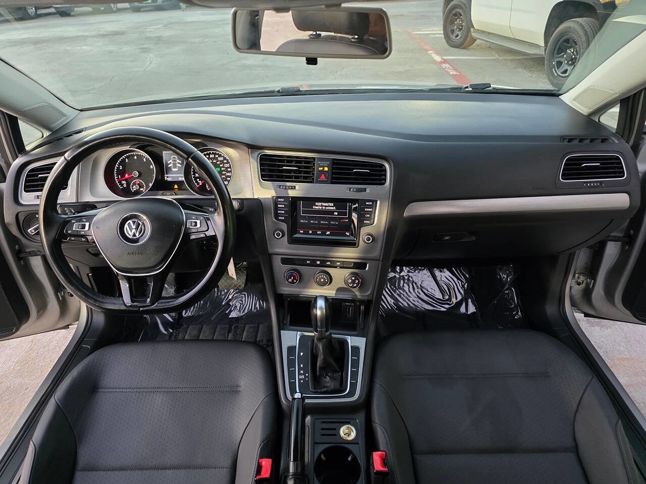 Used 2015 Volkswagen Golf S image 33