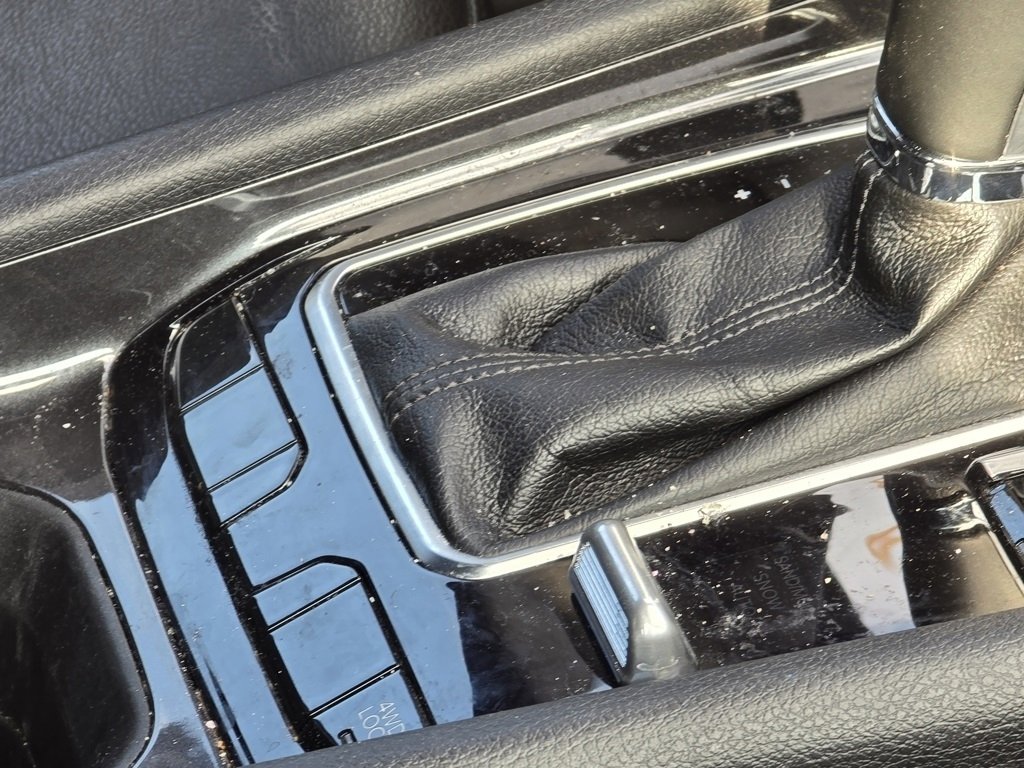 Used 2023 Jeep Compass Latitude w/ Convenience Group image 16