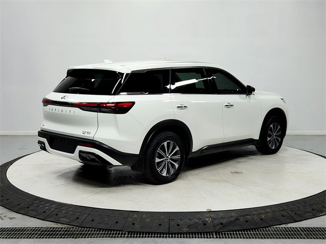 Used 2025 INFINITI QX60 Pure image 7