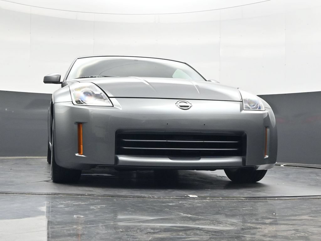 Used 2006 Nissan 350Z Enthusiast RWD image 25