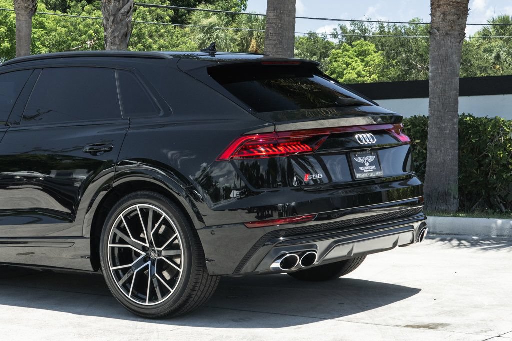 Used 2023 Audi SQ8 Prestige AWD/4WD image 5