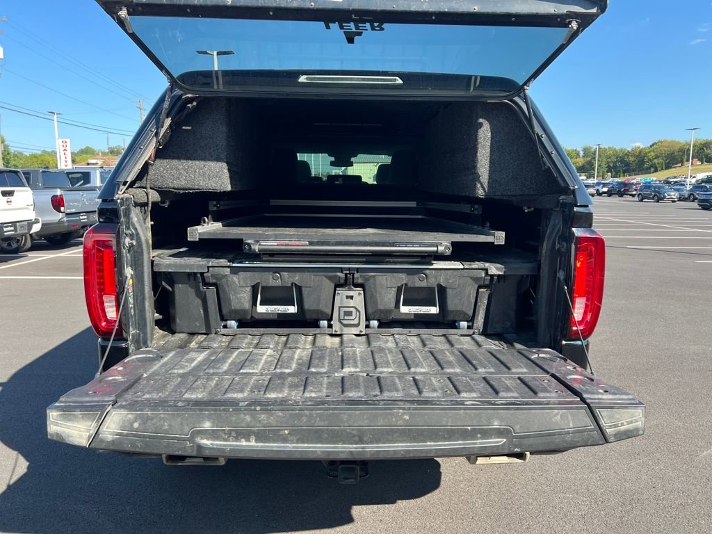 Used 2023 GMC Sierra 1500 AT4 image 11