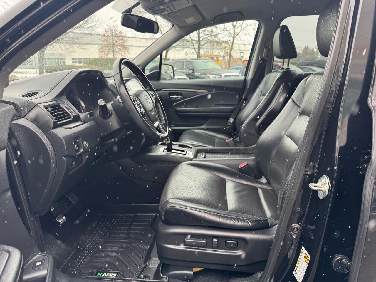 Used 2017 Honda Ridgeline RTL-T image 14