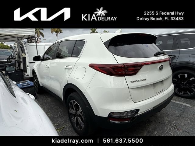 Used 2020 Kia Sportage LX image 3