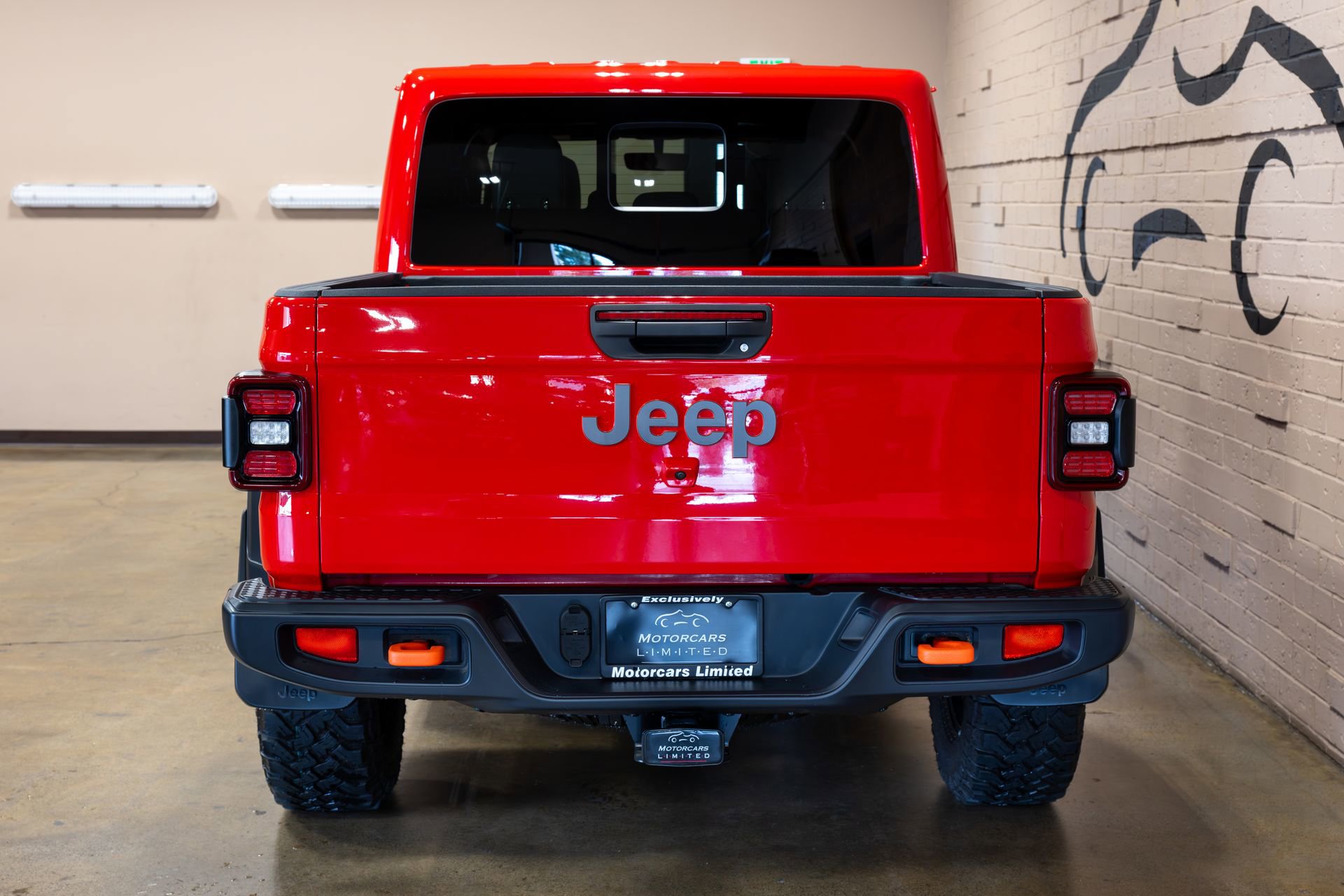 Used 2021 Jeep Gladiator Mojave w/ Uconnect 4C Nav & Sound Group image 6