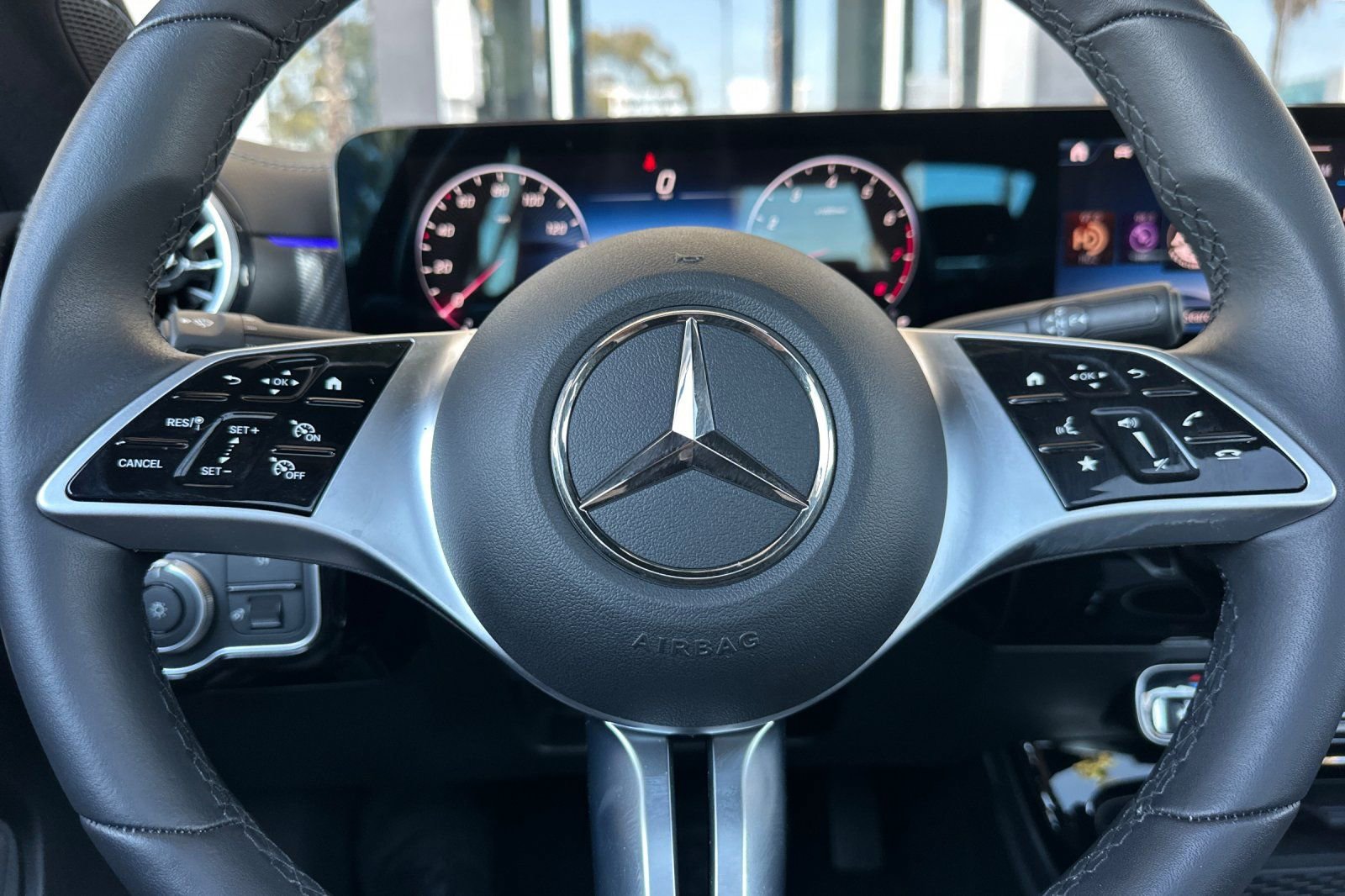 Certified 2025 Mercedes-Benz CLA 250 image 25