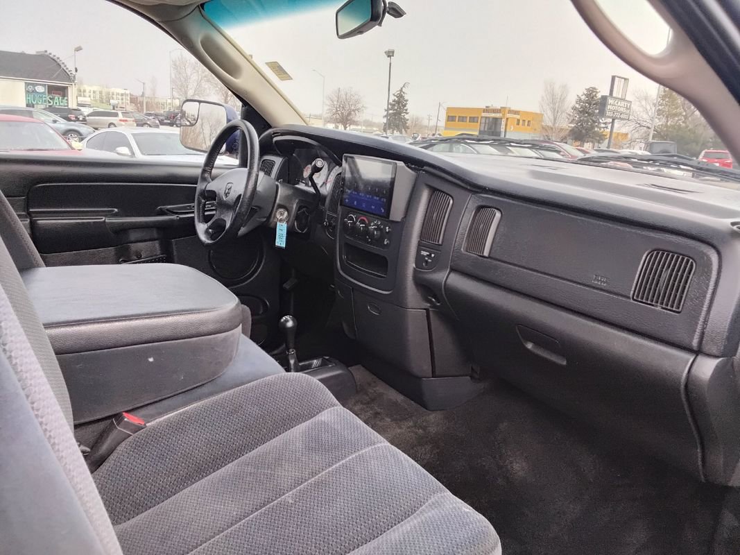 Used 2002 Dodge Ram 1500 Truck ST image 15