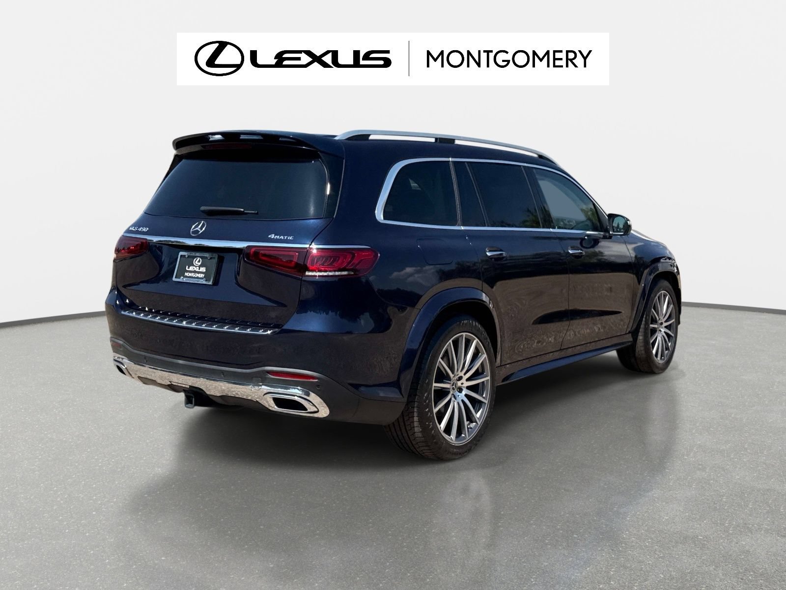 Used 2022 Mercedes-Benz GLS 450 4MATIC image 3