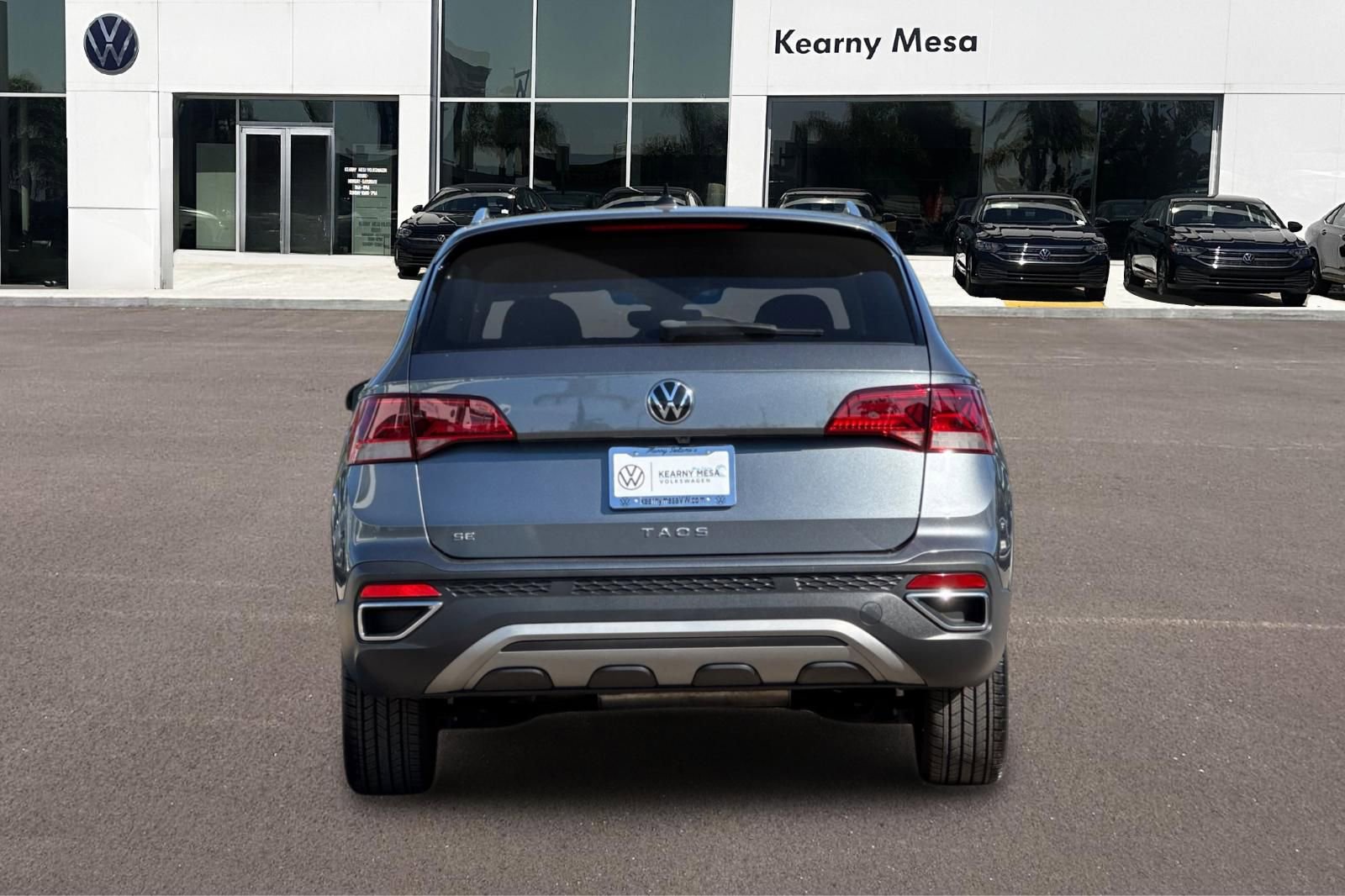 Used 2023 Volkswagen Taos SE image 5