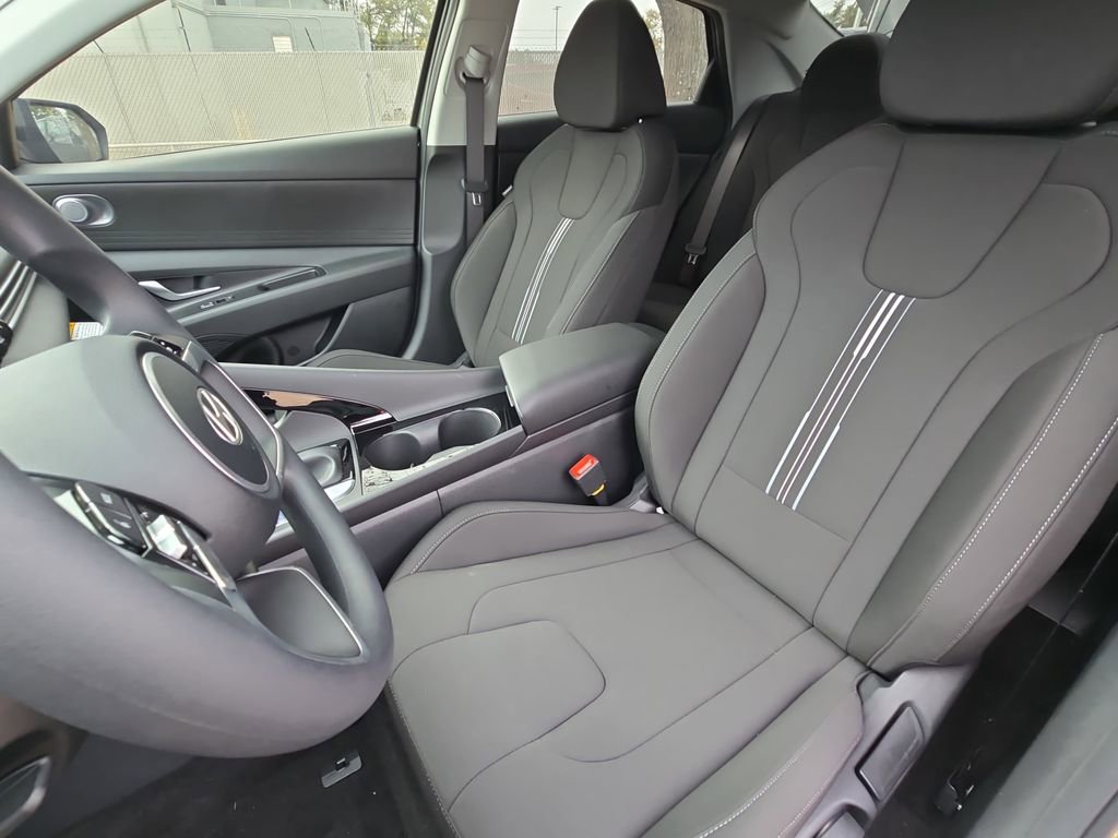 New 2026 Hyundai Elantra Blue image 14