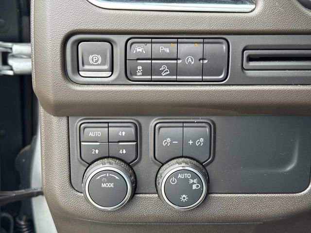 Used 2024 Chevrolet Tahoe Z71 image 45