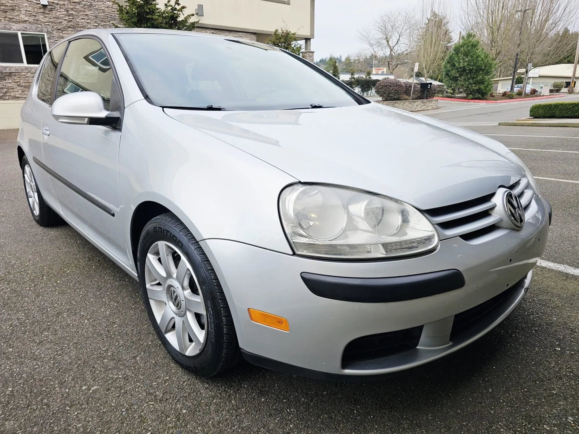 Used 2008 Volkswagen Rabbit S image 7