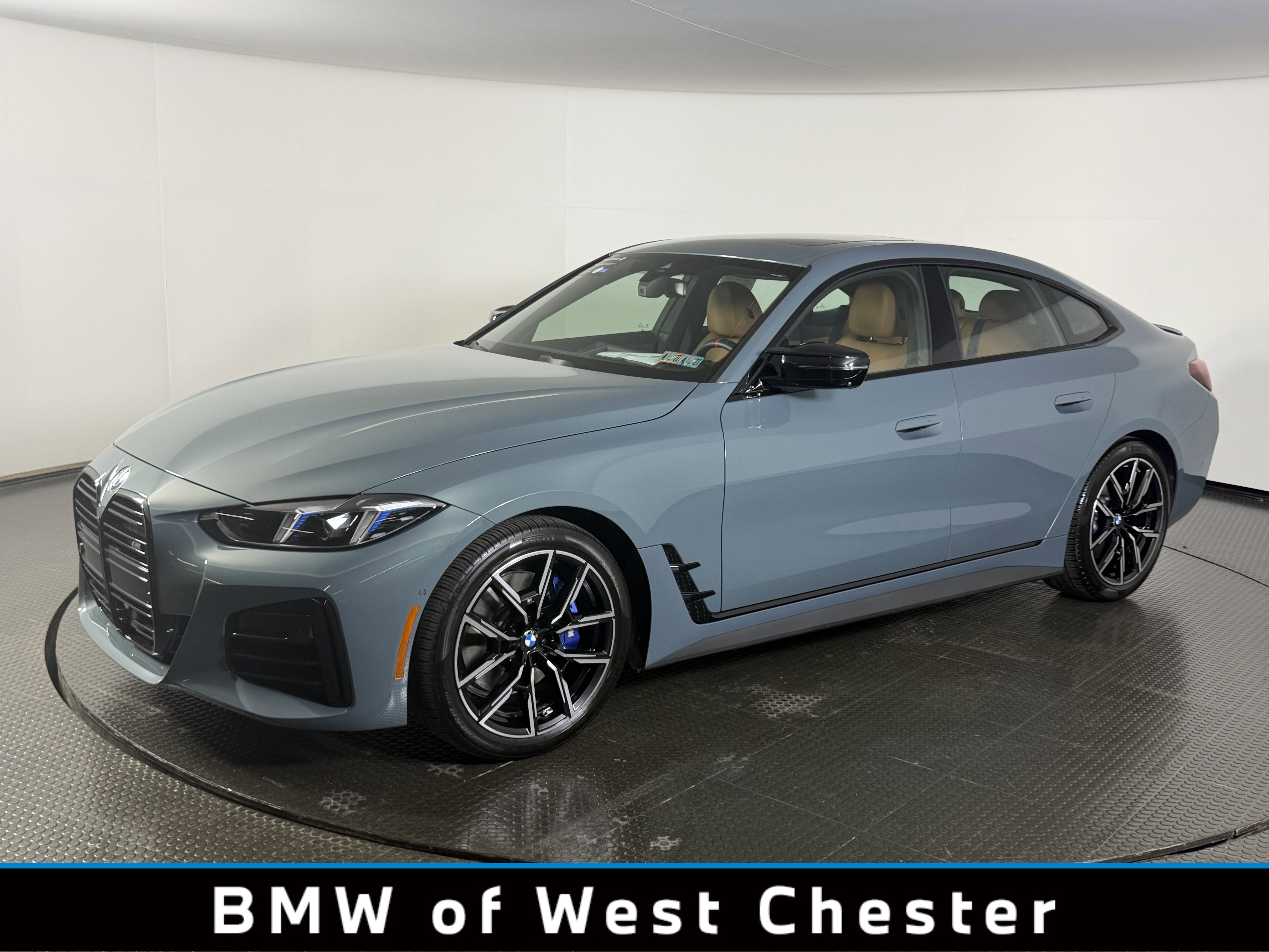 Certified 2025 BMW 440i xDrive AWD/4WD image 1