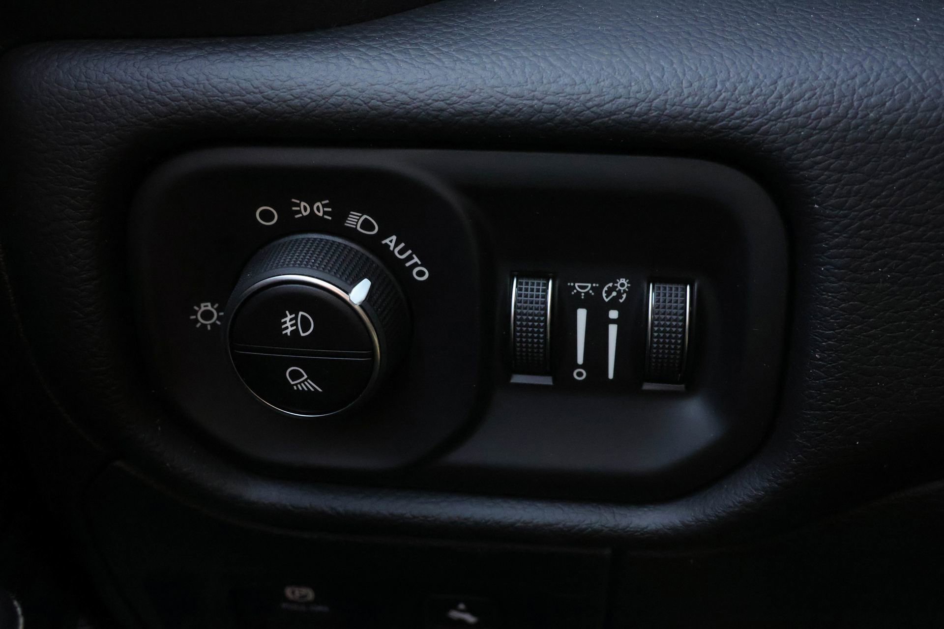 New 2026 RAM 1500 Laramie image 33