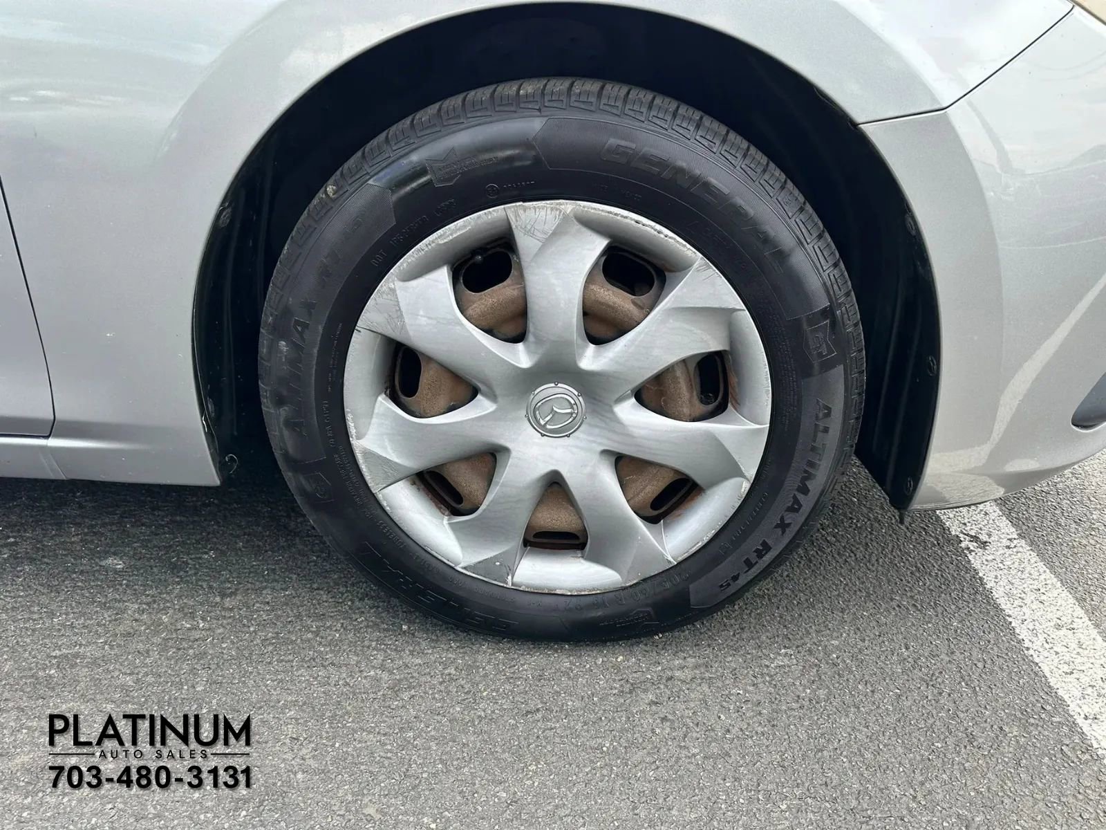 Used 2014 MAZDA MAZDA3 i Sport FWD image 17