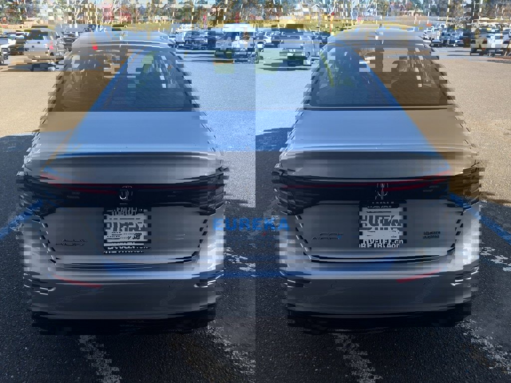 Used 2024 Honda Accord EX-L image 18